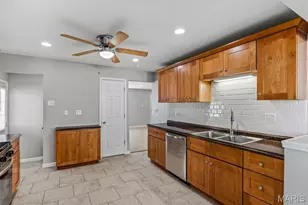 6541 Clifton Hills Dr, Saint Louis, MO 63139 - Photo 11
