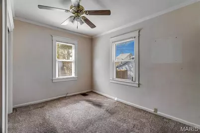 326 Lenhardt Avenue, Saint Louis, MO 63125 - Photo 15