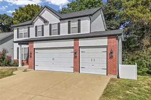 1819 Iron Mountain Dr, Festus, MO 63028 - Photo 3