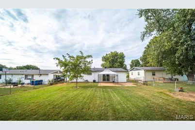 247 Martigney Drive, Saint Louis, MO 63129 - Photo 27