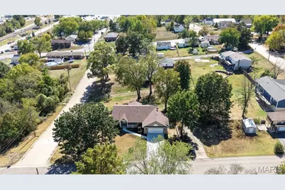 301 Olive, De Soto, MO 63020 - Photo 3