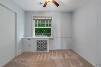 10305 Thorpe Avenue, Saint Louis, MO 63114 - Photo 29