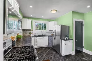 6409 Colver Ave, Saint Louis, MO 63123 - Photo 13