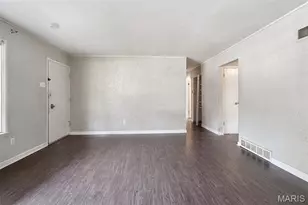 11624 Criterion Ave, Saint Louis, MO 63138 - Photo 7