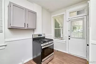 1224 Griefield Pl, Saint Louis, MO 63133 - Photo 9