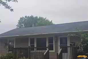 4351 Boswell Ave, Saint Louis, MO 63134 - Photo 1