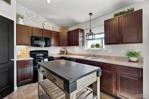 2180 Central Park Dr, Troy, MO 63379 - Photo 13