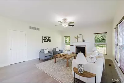 1599 Laurel Bluffs Drive, Saint Louis, MO 63042 - Photo 17