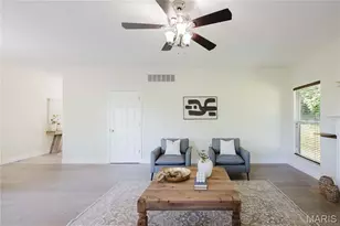 1599 Laurel Bluffs Dr, Saint Louis, MO 63042 - Photo 23