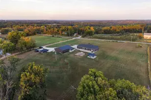 526 Luechtefeld Farm Dr, Leslie, MO 63056 - Photo 59