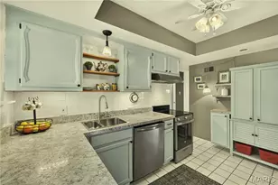 6053 Childress Ave, Saint Louis, MO 63109 - Photo 9