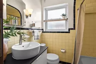6989 Hillsland Ave, Saint Louis, MO 63109 - Photo 11