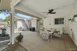 1607 Treetop Dr, Saint Charles, MO 63303 - Photo 31