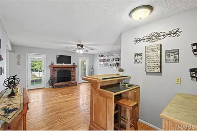 1607 Treetop Drive, Saint Charles, MO 63303 - Photo 9