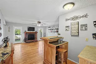 1607 Treetop Dr, Saint Charles, MO 63303 - Photo 9