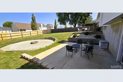 415 Lantana Lane, Saint Peters, MO 63376 - Photo 9