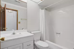 4308 Sunridge Dr, Saint Louis, MO 63125 - Photo 19