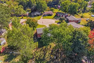 6347 Ashwell Dr, Saint Louis, MO 63123 - Photo 37
