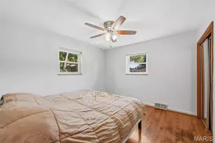 6347 Ashwell Dr, Saint Louis, MO 63123 - Photo 17
