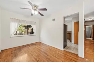 6347 Ashwell Dr, Saint Louis, MO 63123 - Photo 7
