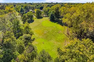 1766 Seven Pines Dr, Saint Louis, MO 63146 - Photo 93