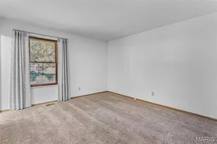 4227 Meadowgreen Trails Dr, Saint Louis, MO 63129 - Photo 27