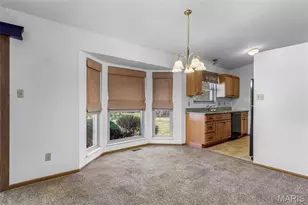 4227 Meadowgreen Trails Dr, Saint Louis, MO 63129 - Photo 5