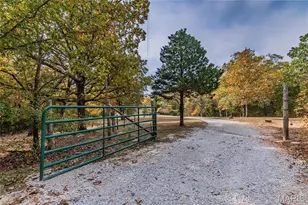10224 Cedar Tree Ln, Dittmer, MO 63023 - Photo 17
