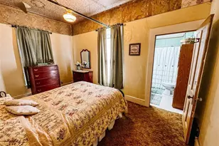 209 E Walnut, Shelbina, MO 63468 - Photo 13