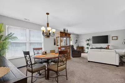4309 Sunridge Drive #E, Saint Louis, MO 63125 - Photo 11