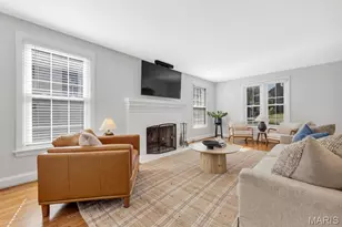 130 N Holmes Ave, Saint Louis, MO 63122 - Photo 9