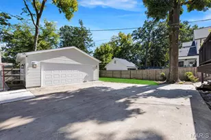 130 N Holmes Ave, Saint Louis, MO 63122 - Photo 25
