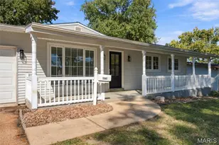 1585 Boulder Dr, Florissant, MO 63031 - Photo 9