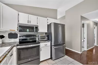 24 Mallard Pointe Drive, O'Fallon, MO 63368 - Photo 7