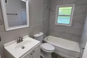 1965 Park Ln, Saint Louis, MO 63136 - Photo 5