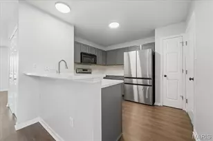 300 Montclair Tower Dr, Saint Charles, MO 63303 - Photo 13