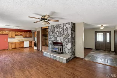 230 N Bernhardt Avenue, Gerald, MO 63037 - Photo 7