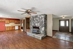 230 N Bernhardt Ave, Gerald, MO 63037 - Photo 7