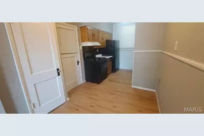 4617 S Broadway, Saint Louis, MO 63111 - Photo 3