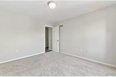 137 Birchwood Trail Drive, Maryland Heights, MO 63043 - Photo 29