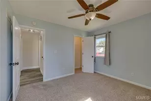 562 Oak St, Farmington, MO 63640 - Photo 15