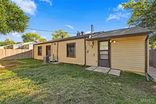 22 Jamaica Dr, Saint Peters, MO 63376 - Photo 17
