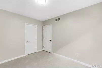 5882 Clemens Avenue, Saint Louis, MO 63112 - Photo 19