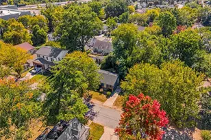 412 New York St, Kirkwood, MO 63122 - Photo 41