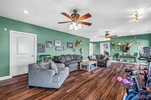 5203 Spg Vly Dr, Farmington, MO 63640 - Photo 27