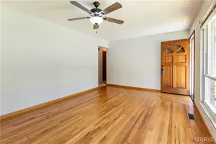 2311 Rosegarden Dr, Saint Louis, MO 63125 - Photo 13