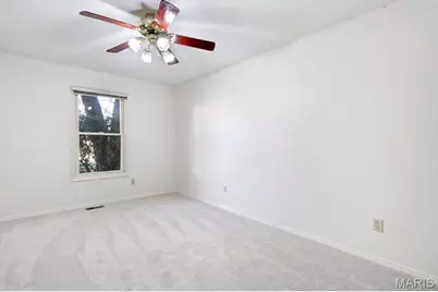 129 Saint Stanislaus Court, Florissant, MO 63031 - Photo 23