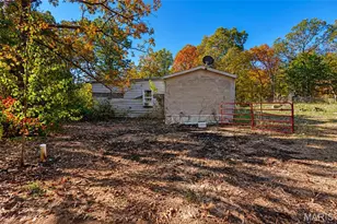 310 Linda Dr, Lonedell, MO 63060 - Photo 5
