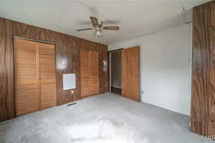 2446 Charlack Ave, Overland, MO 63114 - Photo 17