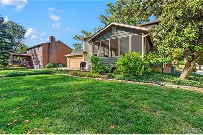 15552 Chequer Drive, Chesterfield, MO 63017 - Photo 9
